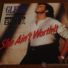 Discos de vinilo: GLENN MEDEIROS FEATURING BOBBY BROWN ( SHE AIN'T WORTH IT - VICTIM OF LOVE ) 1990-GERMANY MERCURY. Lote 11997363
