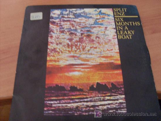 Discos de vinilo: SPLIT ENZ ( SIX MONTHS IN A LEAKY BOAT ) SINGLE ESP 1982 (EPI16) - Foto 1