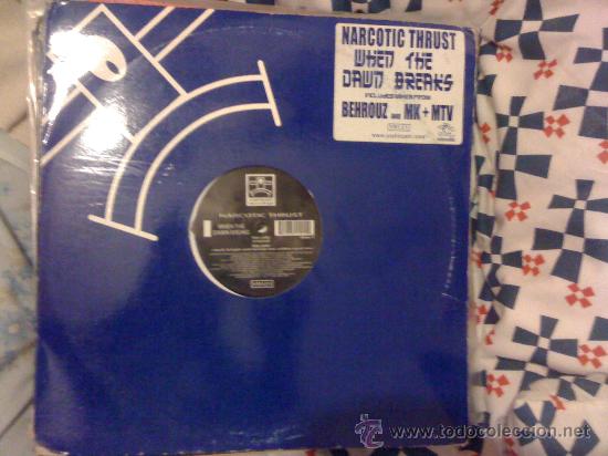 Discos de vinilo: Maxi-single 12 pulgadas doble. When the dawn breaks de Narcotic Thrust. - Foto 2