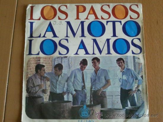 Discos de vinilo: LOS PASOS LA MOTO LOS AMOS SINGLE HISPAVOX 1966 - Foto 1