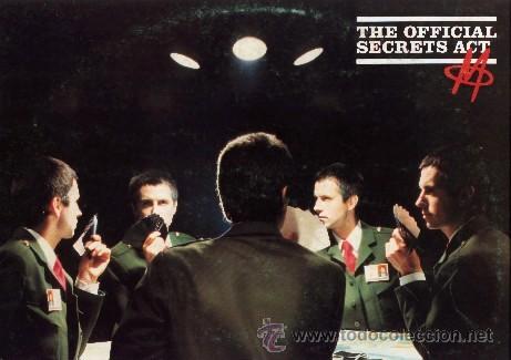 Discos de vinilo: M - The official secrets act (LP) - Foto 1
