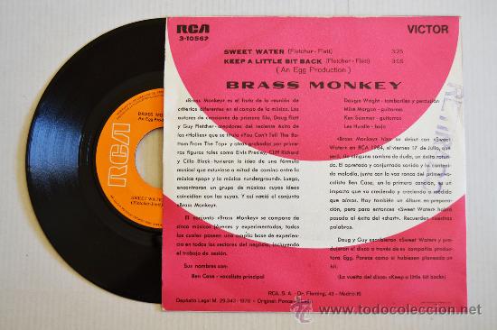 Discos de vinilo: BRASS MONKEY - Sweet/Keep A Little Bit Back (RCA Single 1970) ESPA&Ntilde;A - Foto 2