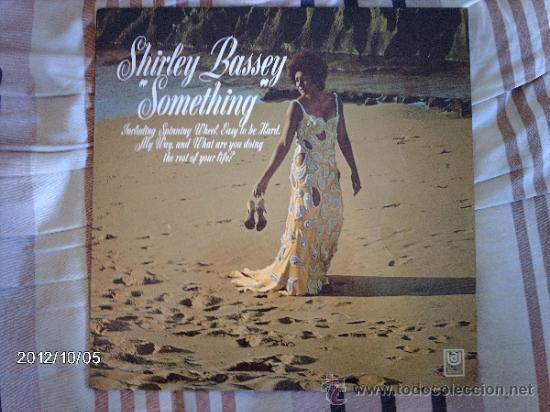 Discos de vinilo: Shirley Bassey   Something - Foto 1