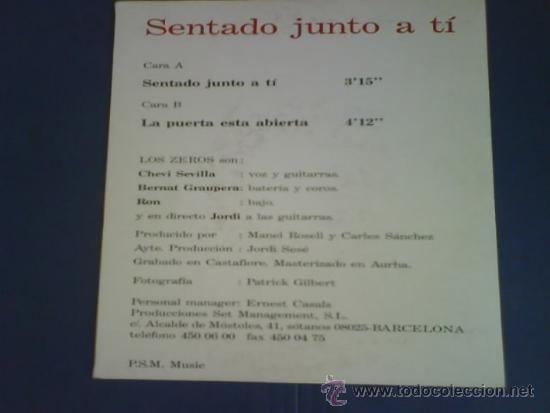 Discos de vinilo: LOS ZEROS  SENTADO JUNTO A TI - Foto 2