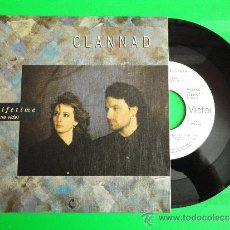 Discos de vinilo: CLANNAD & BONO IN A LIFETIME / INDOOR U2 SINGLE VINILO PROMOCIONAL ESPAÑOL AÑO 1985 2 TEMAS U 2. Lote 34312663