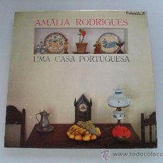 Discos de vinilo: AMALIA RODRIGUES - UMA CASA PORTUGUESA + 3 EP. Lote 363985976
