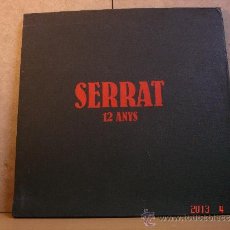 Discos de vinilo: JOAN MANUEL SERRAT - SERRAT 12 ANYS. EDICIÓ ANTOLÓGICA NOVA CANÇO - EDIGSA 71-0060 - CAJA CON 3 LP