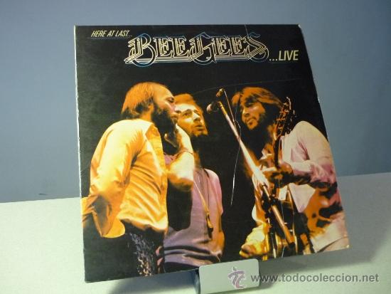 Discos de vinilo: BEE GEES Here at last Bee Gees live - Foto 1