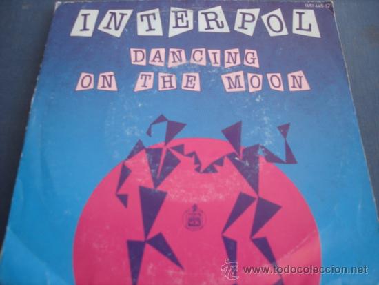 Discos de vinilo: INTERPOL   DANCING ON THE MOON - Foto 1