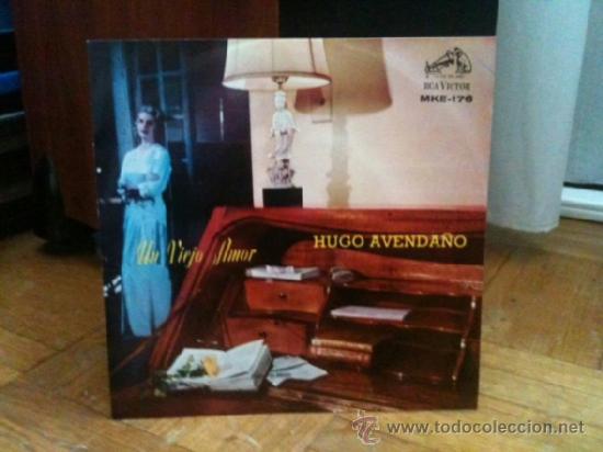 Disques de vinyle: Hugo Aveda&ntilde;o - EP - Un viejo amor/A la orilla de un palmar + 2 (RCA, Mexico)
