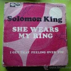Discos de vinilo: SOLOMON KING SHE WEARS MY RING + IGET THAT...../ SINGLE PEPETO
