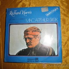 Discos de vinilo: RICHARD HARRIS. MAC ARTHUR PARK / A TRAMP SHINING. ABC RECORDS 1972. VINILO IMPECABLE. Lote 38690348