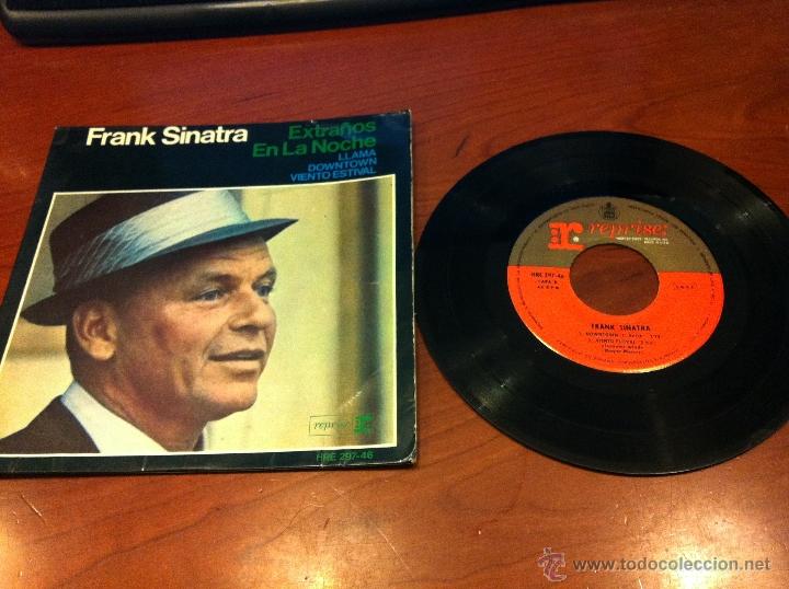 Discos de vinilo: Frank Sinatra - Extra&ntilde;os en la noche      - Ep 1966 - - Foto 1
