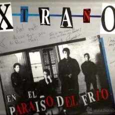 Discos de vinilo: MINI LP EXTRAÑOS EN LA NOCHE: EN EL PARAISO DEL FRIO ( FIRMADO POR TODOS LOS MIEMBROS DEL GRUPO) 