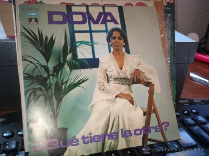 Vinyl-Schallplatten: DOVA-&iquest;QUE TIENE LA OTRA? + UNA SOLA VEZ SINGLE 1977 SPAIN