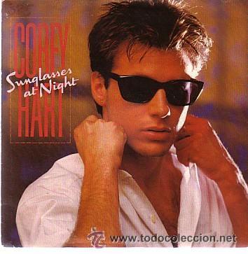 Discos de vinilo: COREY HART - Sunglasses at Night - At the Dance - Foto 1