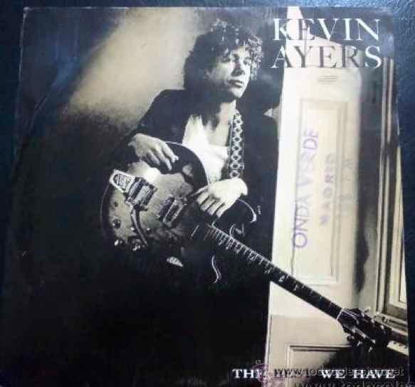 Discos de vinilo: KEVIN AYERS, THE BEST WE HAVE - SINGLE - Foto 1