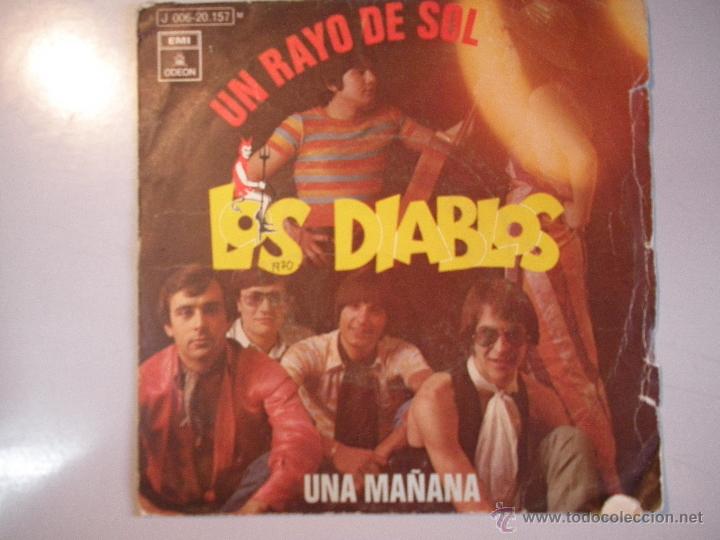 Discos de vinilo: MAGNIFICO SINGLE DE - LOS - DIABLOS - - Foto 1
