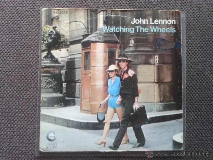 Discos de vinilo: JOHN LENNON SINGLE WATCHING THE WHEELS - Foto 1