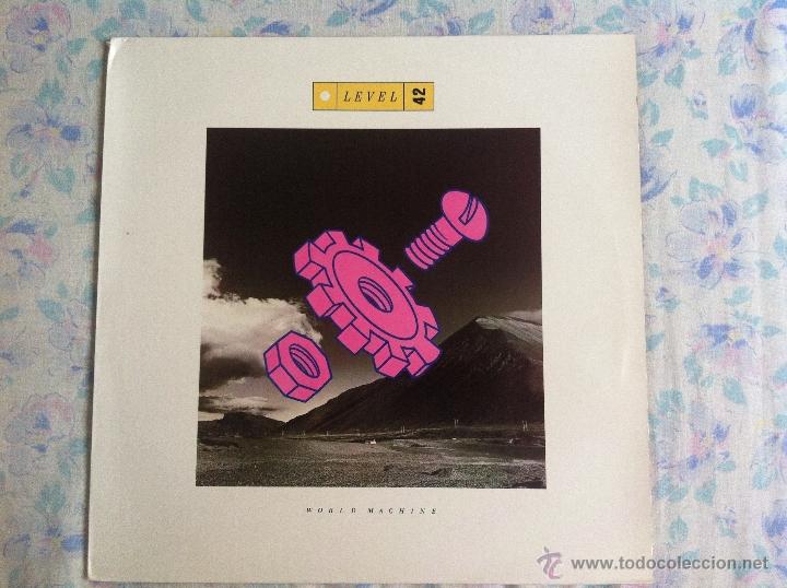 Discos de vinilo: LP LEVEL 42-WORLD MACHINE - Foto 1