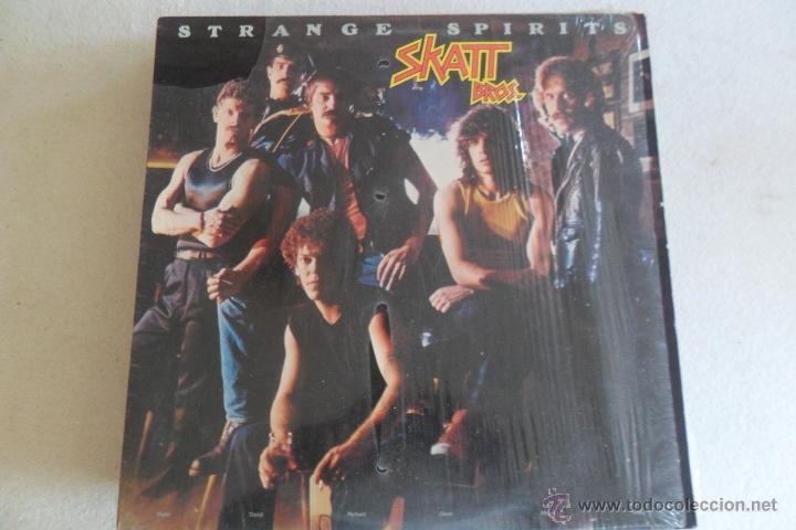 Discos de vinilo: SKATT BROS - STRTANGE SPIRITS 1979 - Foto 1