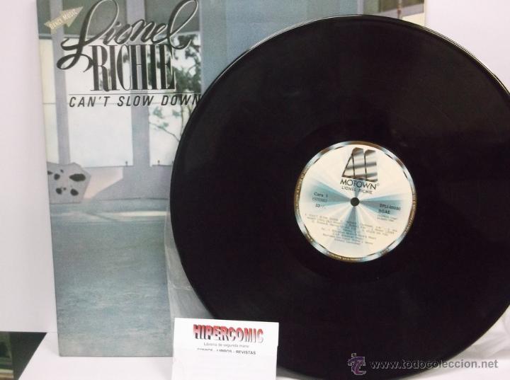 Discos de vinilo: LIONEL RICHIE , CANT SLOW DOWN - A&Ntilde;O 1983 - Foto 3