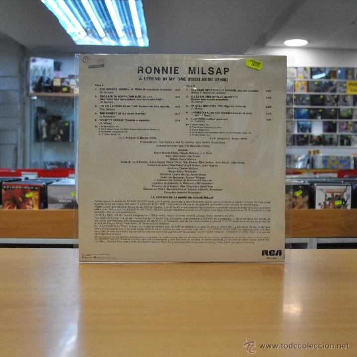Discos de vinilo: RONNIE MILSAP - A LEGEND IN MY TIME - LP - Foto 2