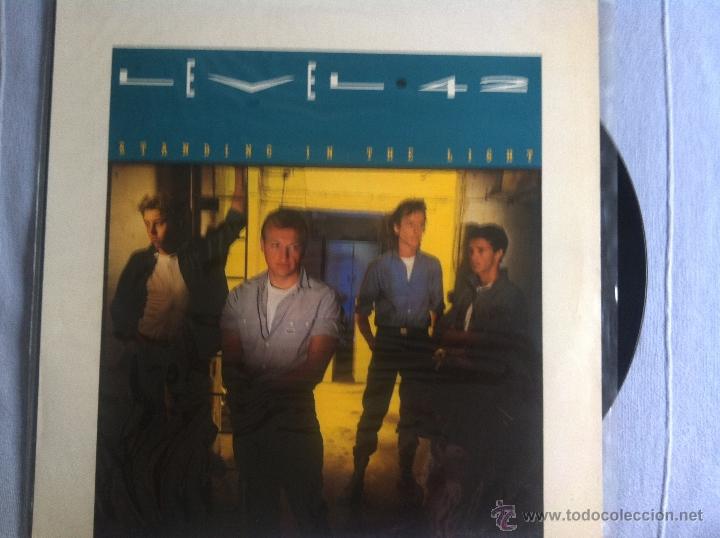 Discos de vinilo: LP LEVEL 42-STANDING IN THE LIGHT - Foto 1