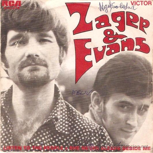 Discos de vinilo: SINGLE ZAGER & EVANS SHE NEVER SLEEPS BESIDE ME - Foto 1