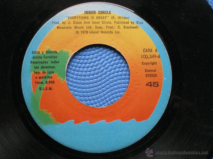 Discos de vinilo: INNER CIRCLE / EVERYTHING IS GREAT / PLAYING IT (SINGLE 1979). SIN CARATULA PEPETO - Foto 1 - 49012852