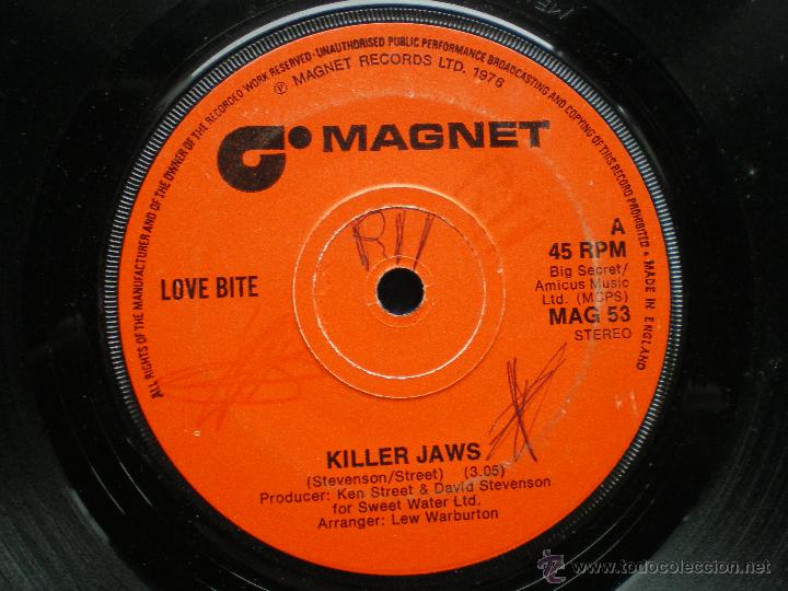 Discos de vinilo: LOVE BITE KILLER JAWS SINGLE .MAGNET SIN CARATULA - Foto 1