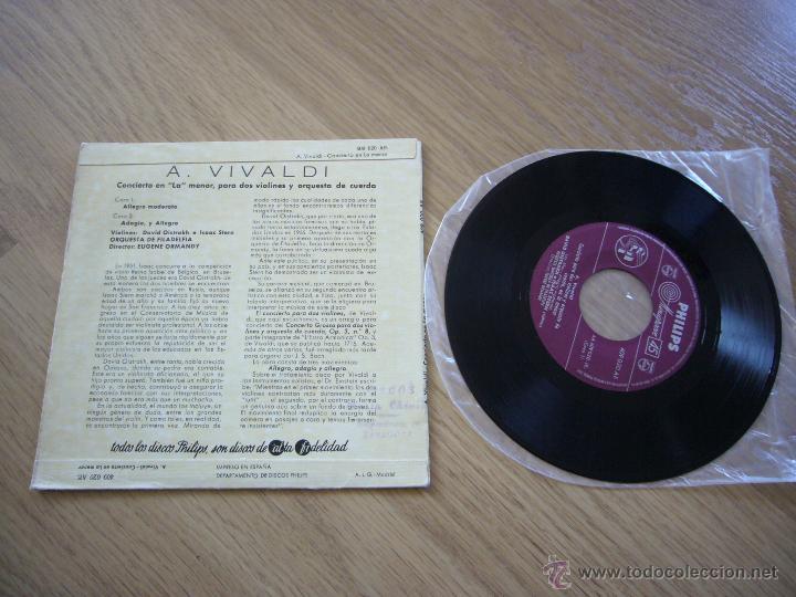 Discos de vinilo: SINGLE VIVALDI DAVID OISTRAKH ISAAC STERN EUGENE ORMANDY 2 VIOLINES LA MENOR A MINOR PHILIPS 50S - Foto 2