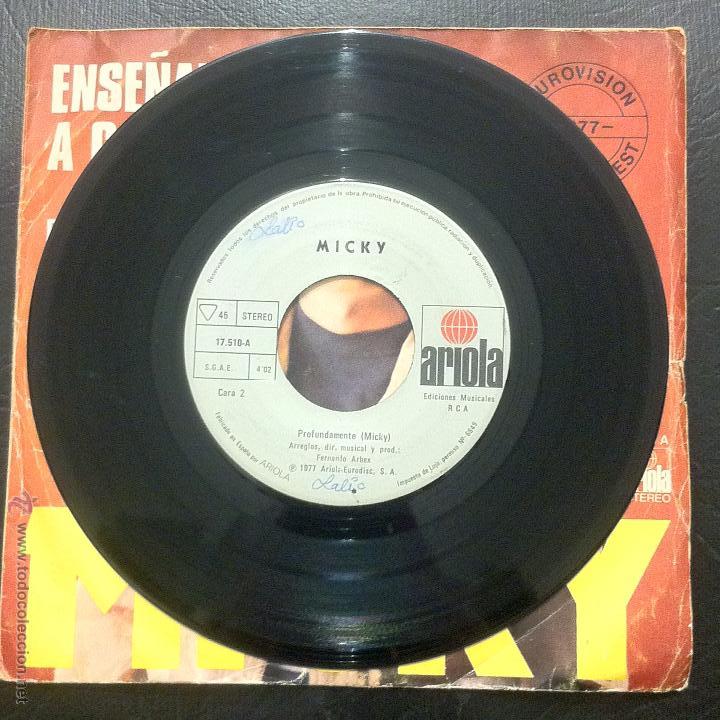 Discos de vinilo: SINGLE MICKY - ENS&Eacute;&Ntilde;AME A CANTAR - ARIOLA 1977. - Foto 4