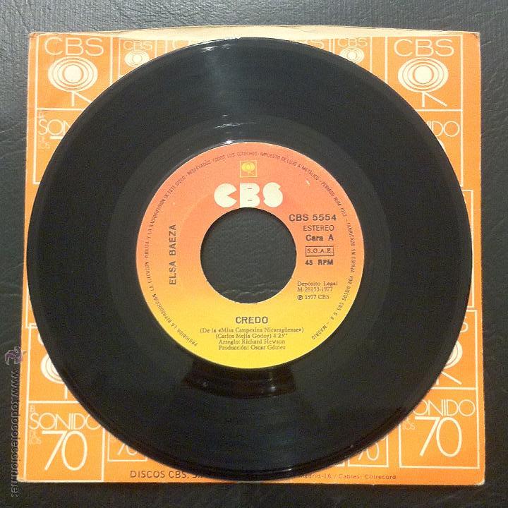 Discos de vinilo: SINGLE ELSA BAEZA - CREDO - LA CARMEN ASEADA - CBS 1977. - Foto 3