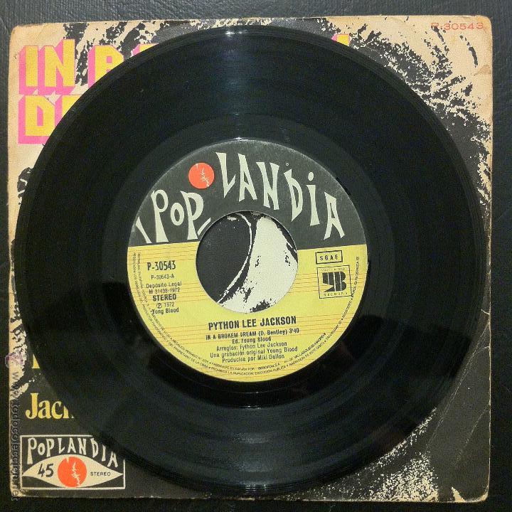 Discos de vinilo: SINGLE PYTHON LEE JACKSON - IN A BROKEN DREAM - POPLANDIA 1972. - Foto 3