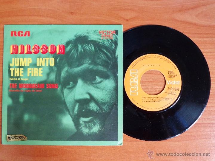 Discos de vinilo: SINGLE VINILO NILSSON - JUMP INTO THE FIRE. - Foto 1