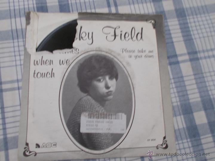 Discos de vinilo: NICKY FIELD.SOMETIMES  WHEN WE  TOUCH - Foto 2