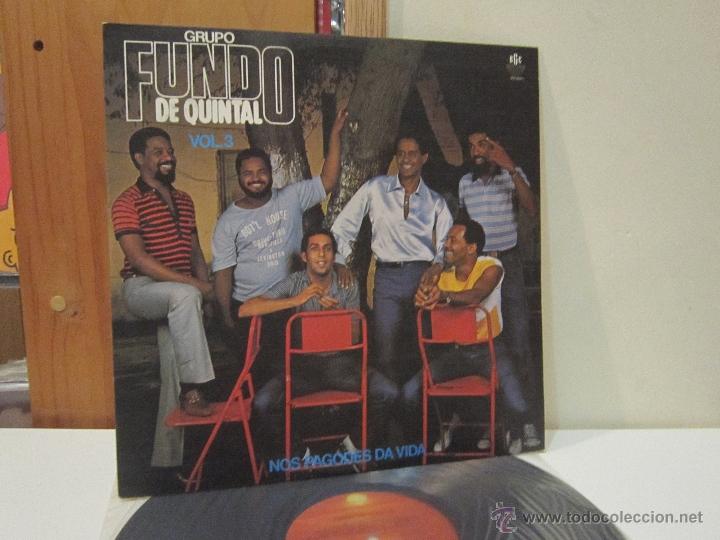 Dischi in vinile: GRUPO FUNDO DE QUINTAL - VOL. 3 - NOS PAGODES DA VIDA - COPA DISCO - LP [EX / EX]