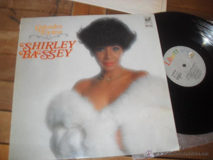 Discos de vinilo: SHIRLEY BASSEY. LP. GRANDES EXITOS. MADE IN SPAIN. 1981. - Foto 1