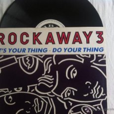 Discos de vinilo: MAXI THE ROCKAWAY THREE-IT'S YOUR THING. Lote 50473788