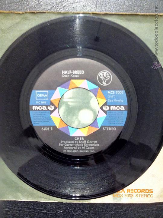 Discos de vinilo: SINGLE CHER - HALF-BREED - MELODY - MCA 1973. - Foto 3