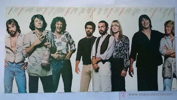 Discos de vinilo: CHICAGO - HOT STREETS (1&ordf; EDICION 1978) - Foto 3