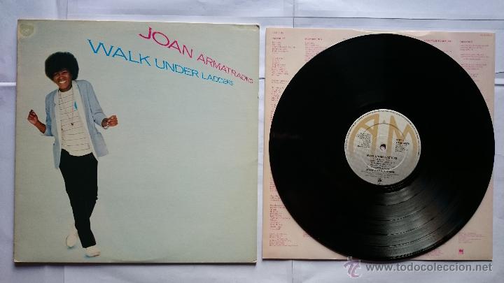 Discos de vinilo: JOAN ARMATRADING - WALK UNDER LADDERS (EDICION UK 1981) - Foto 1