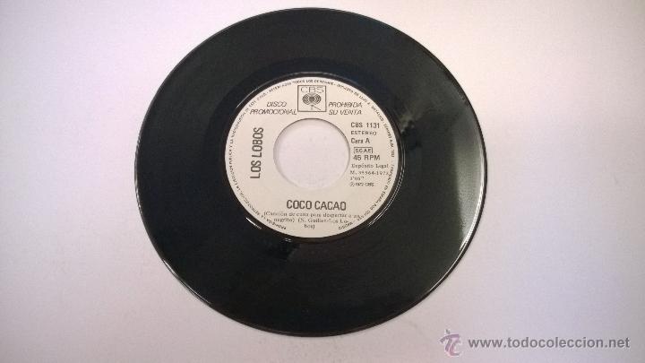 Discos de vinilo: Los Lobos.Coco cacao.SINGLE.ESPA&Ntilde;A 1972.CBS. - Foto 3