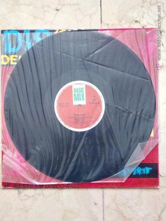 Discos de vinilo: MAXI SINGLE WESTBAM - DISCO DEUTSCHLAND - MONKEY SAY MONKEY DO - BASIC MIX 1989. - Foto 3