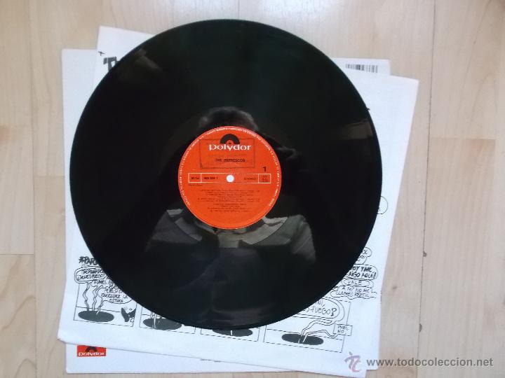 Discos de vinilo: THE REFRESCOS - aqui no hay playa - Foto 2