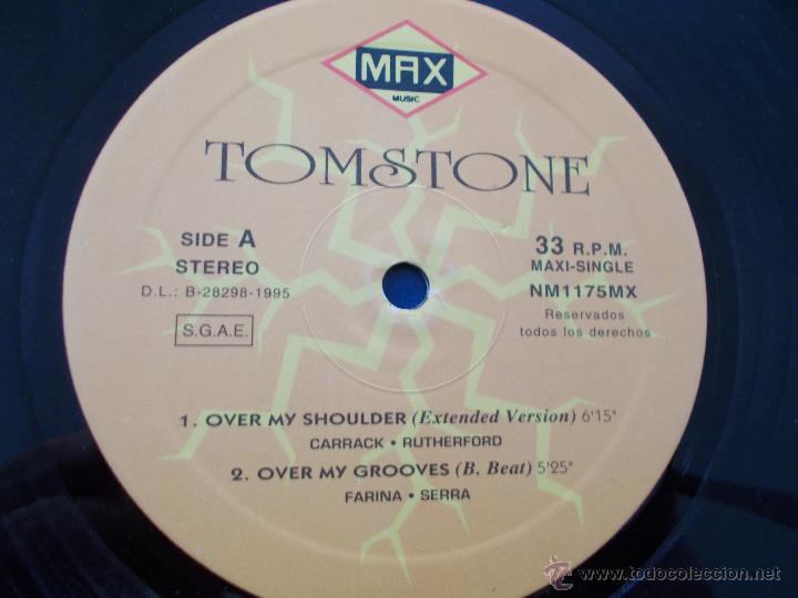 Discos de vinilo: TOMSTONE. OVER MY SHOULDER MAXI 12. - Foto 2