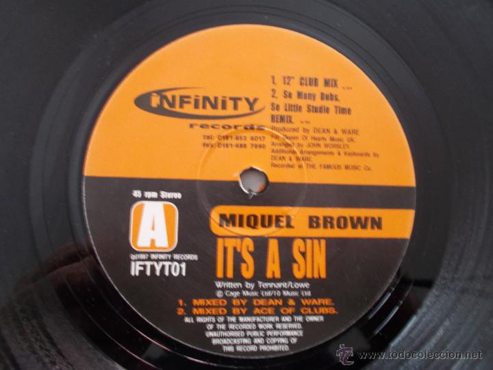 Discos de vinilo: MIQUEL BROWN IT&acute;S A SIN MAXI 12. - Foto 2