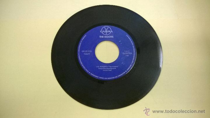 Discos de vinilo: The Doors.El mosquito.SINGLE.HECHO EN MEXICO.GAMMA. - Foto 3