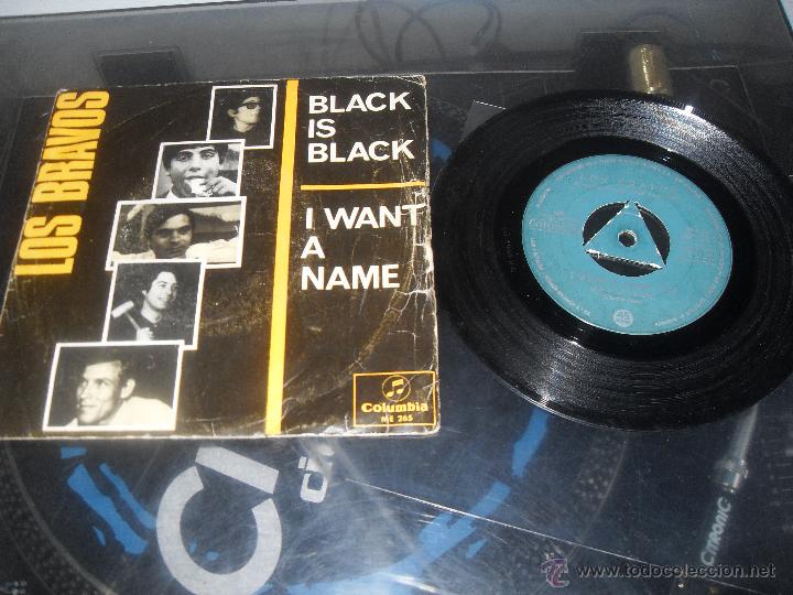 Discos de vinilo: LOS BRAVOS SINGLE. BLACK IS BLACK. MADE IN SPAIN. 1966. - Foto 2